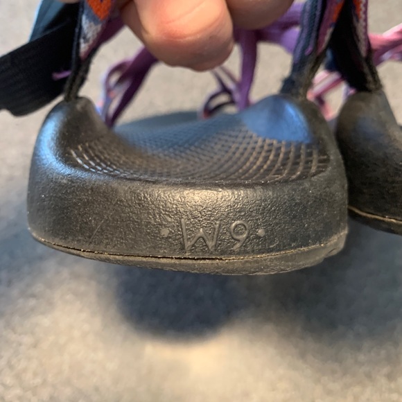 Chaco Double Strap Sandals Toe Loop Size 9. - Picture 7 of 11